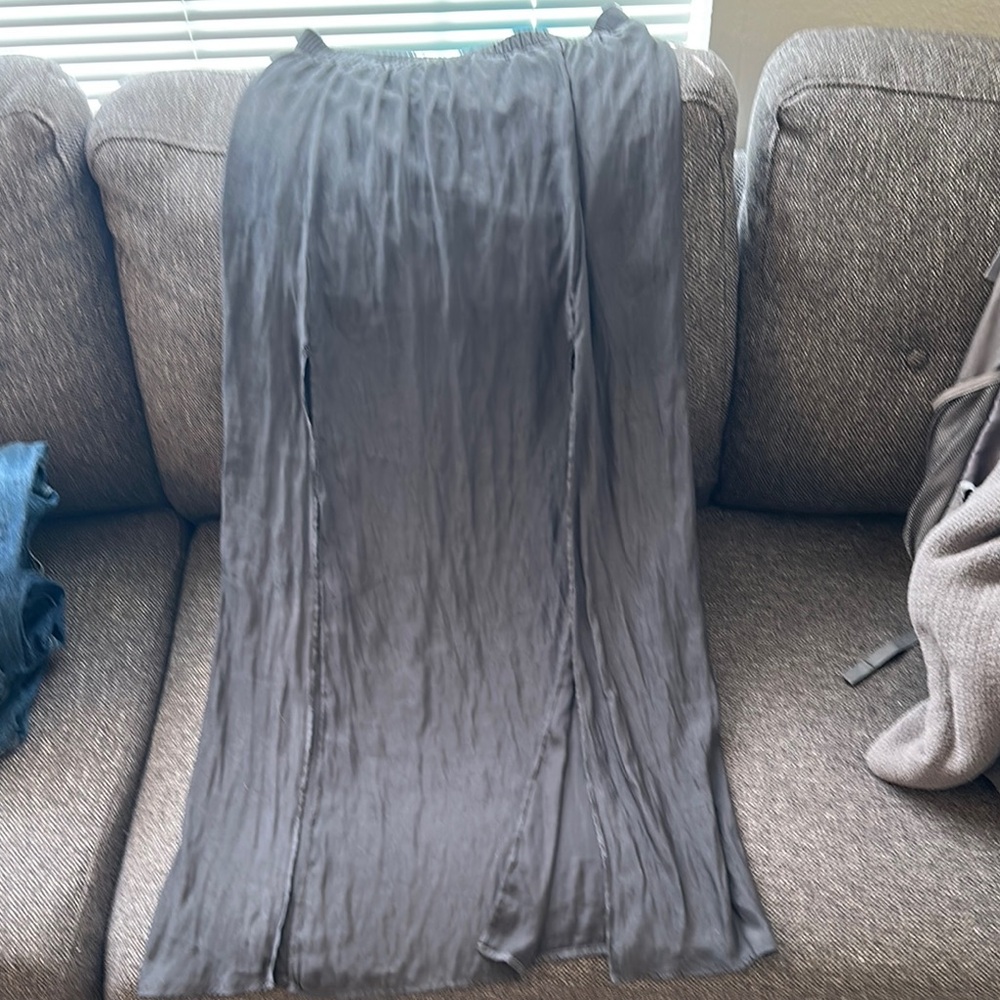 Express slit maxi skirt